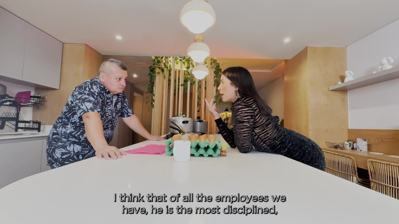 Kylei Ellish: I Fuck My Husband's Employee When He Leaves Me Alone