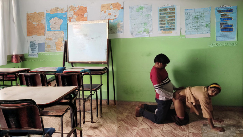 Bobbypranav: Desi village coppie del college scopano in classe