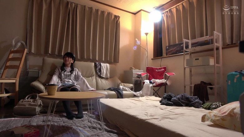 Raptor Inc: 終電に乗り遅れて転倒した女友達、気づけばいつもセックスしてる Vol.1-1