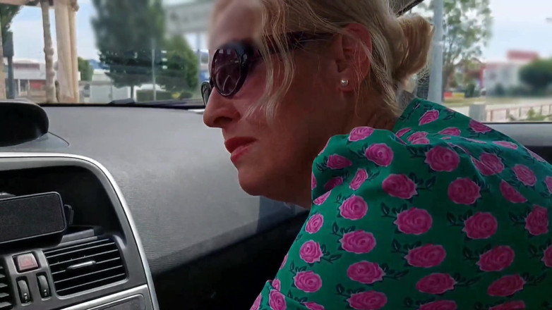 Selena701: Moglie Matura Bionda Amatoriale Che Si Diverte Con Il Sesso...