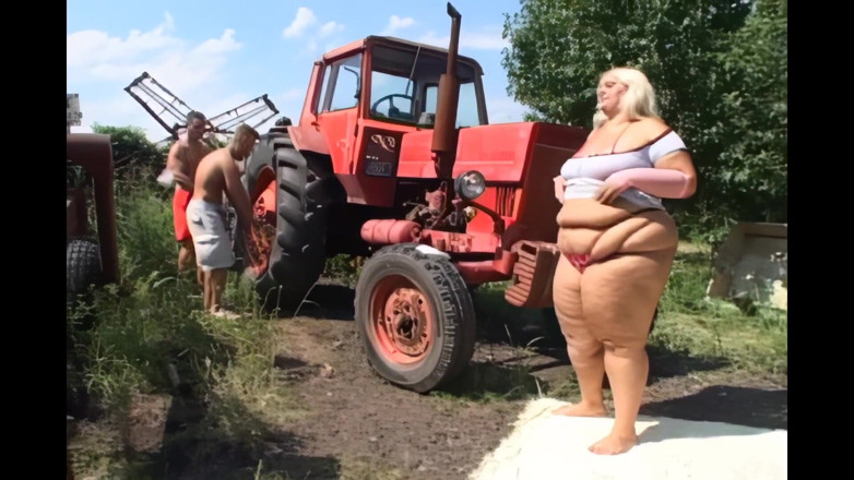 Ugly but HOT: A Sexy Meat Bombshell