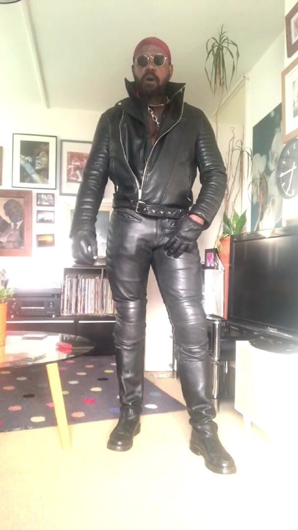 Brodyjayrichardson: Black smoking muscle Stepdaddy nipple play