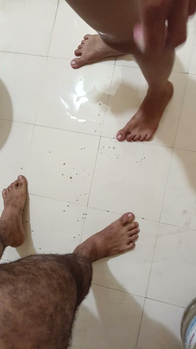 Rani Ko mi bagno Choda (moglie di Moro99) Rani Ko Bathroom Me Choda (Moro99wife)