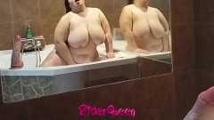 Riderqueen: Riderqueen Jen pro tebe, video pro fanoušky.