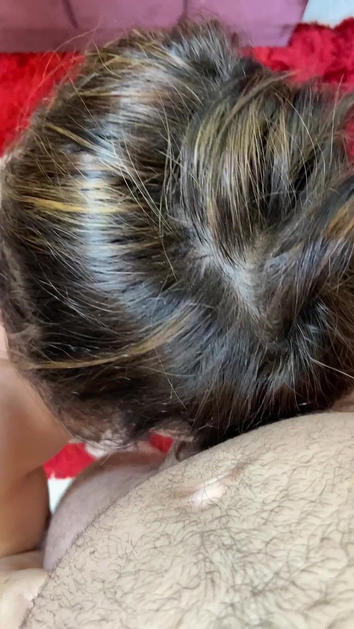 Eu_rickroma44: मैंने स्टोर के स्टॉक में अपने कर्मचारी को खा लिया