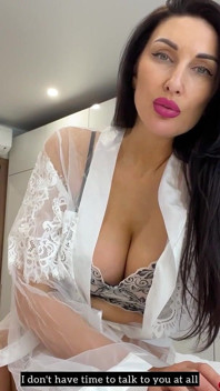 La miLF sensuale ti succhia
