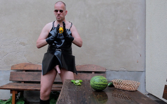 GERMANE_XL: Le Rubber Gardener 10 Broyeur de légumes et entretien des bottes