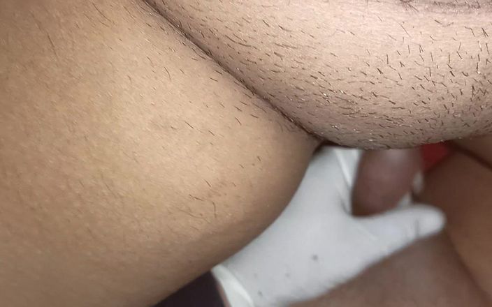 Sairaxsaim: インドのガールフレンドがアラブ首長国連邦でパキスタンのボーイフレンドとセックス