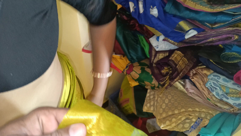 Apple baby: Percintaan panas suri rumah