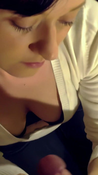 Gesichtsbesamung und sperma auf meine titten