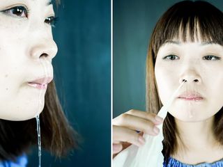 Japan Fetish Fusion: POV Ayano Mitsui, kýchání a runny nose: hravá nosní show
