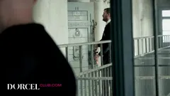 Sexo caliente en una celda de la cárcel