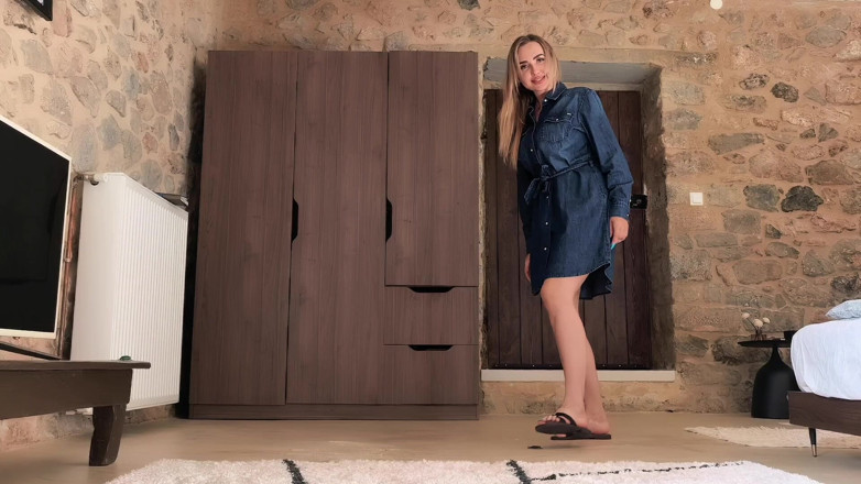Goddess Lena: Polish Lesson
