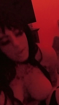 Ruhumun seksi succubus tenshii tushii tarafından alınmasına izin veriyorum