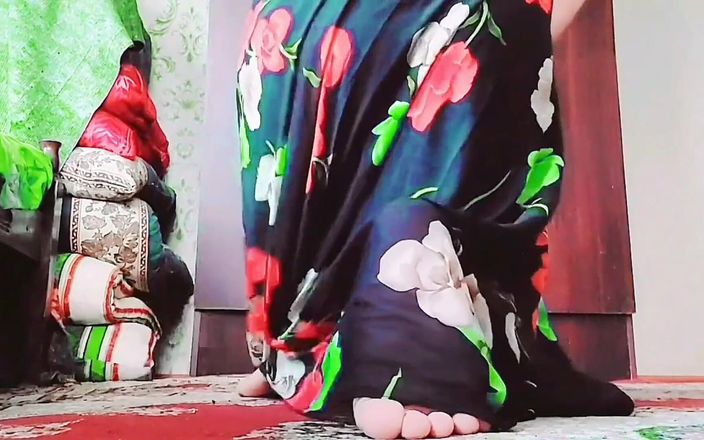 Kitty_Cross: Scurt, elegant, și uimitoare: Crossdresser Kitty's Top Picks!
