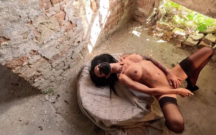 Sexy vanessa: Memekku muasin memekku pakai dildo kaca