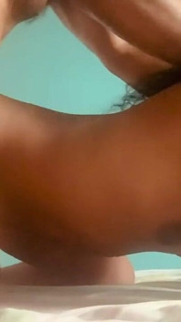 Pequeña Chica De Ébano Follada Duro Como Juguete Sexual Y Disfrutó