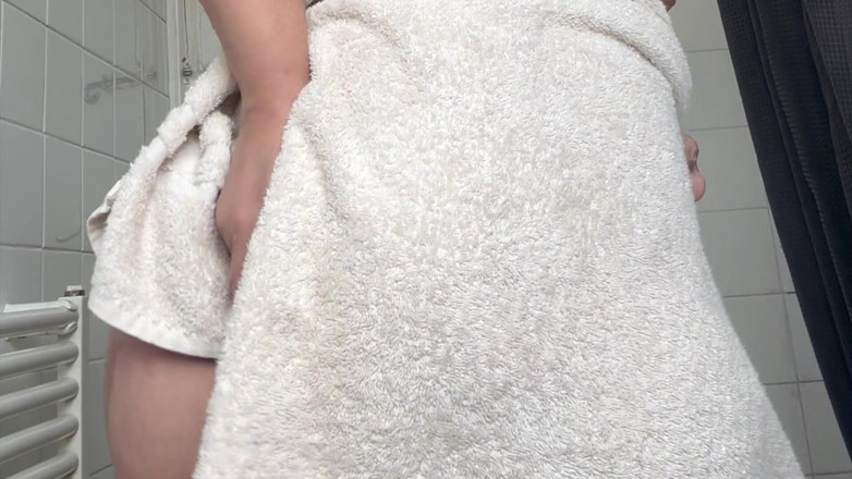 Zina Gabon: Married MILF Gets Hot and Steamy Out the Shower for...
