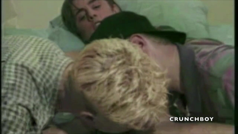 GAY VINTAGE PORN: Straight dude used by his best friend vintage porn