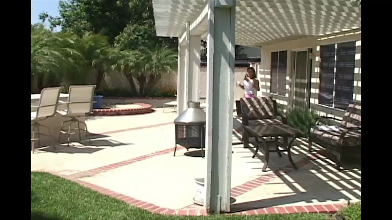 Erotic Planet X: Alman MILF (Orta Yaşlı Kadin) Sikimi Her Yerde İstiyor