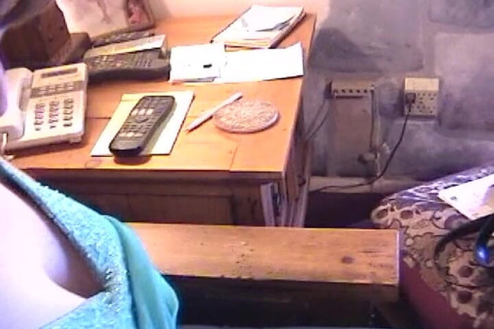 Vintage Life: Donnona puttana prende una grande sborrata calda sul suo viso