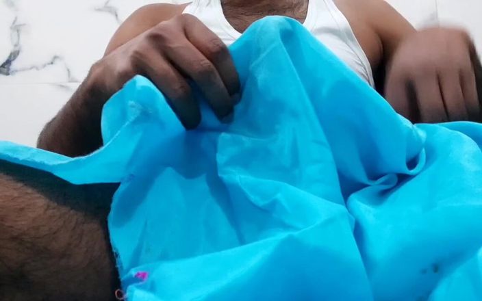 Satin And Silky: Saten ipek elle muamele porno - üvey kız kardeş salwar yarak kafasına...