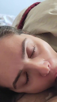 Soğuk bir günde güzel bir oral seks gerçekten iyi hissettiriyor