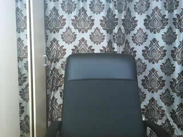 AimeeParadise: Spectacol cu vibrator cu curvă matură sexy...