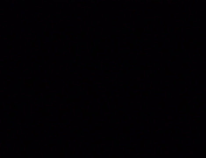 XTime Vod: Velký černý pták v sexy bílé kundičce