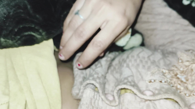 Village studio: Üvey erkek kardeş üvey kız kardeşini sikiyor