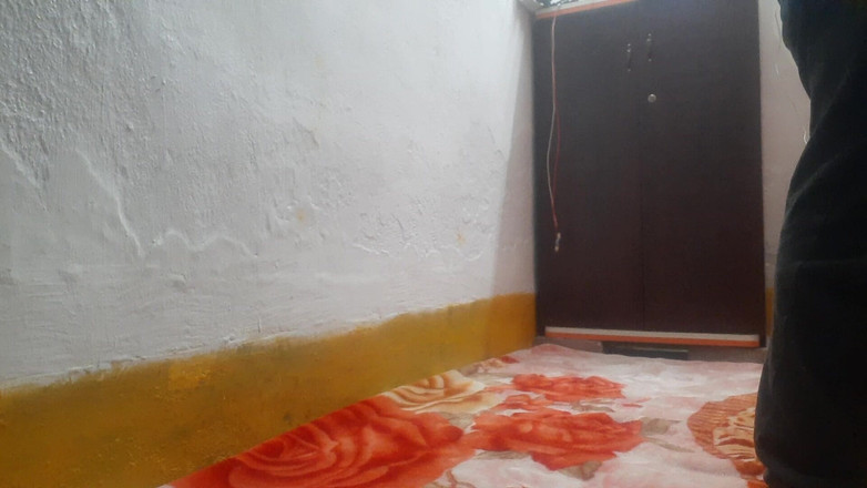 Busty Banuu: Red Saree prsatá prsa ženy šukají