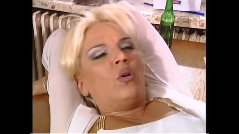 Deutschland porn: Tyskland blir galet för Sexxx - (kapitel 08)