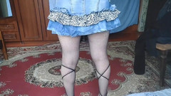 Kitty_Cross: 当你有这样的屁股时，谁需要裤子？