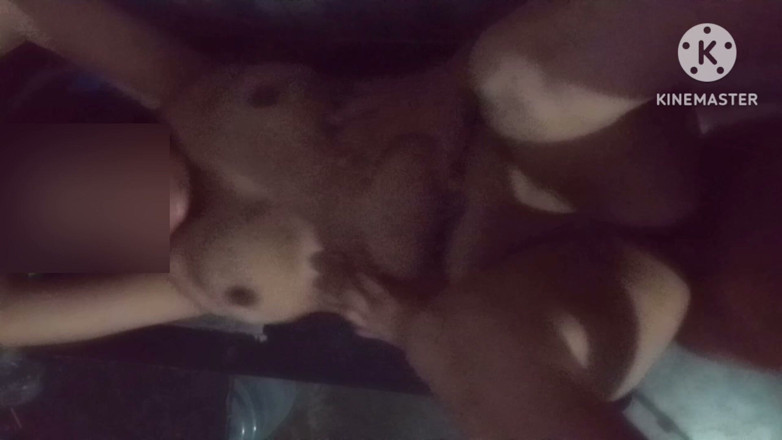 Latifah1234: Девар роздягнув величезні цицьки з великою дупою бхабхі