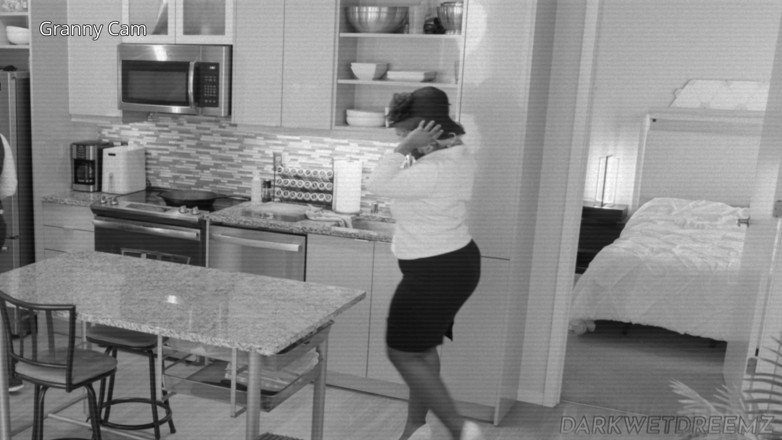 Dark Wet Dreemz: Mergokin nenek ngentot sama pacarku... Lagi!!