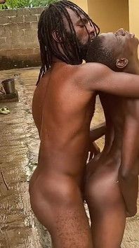 Under the Rain so Sweet 2