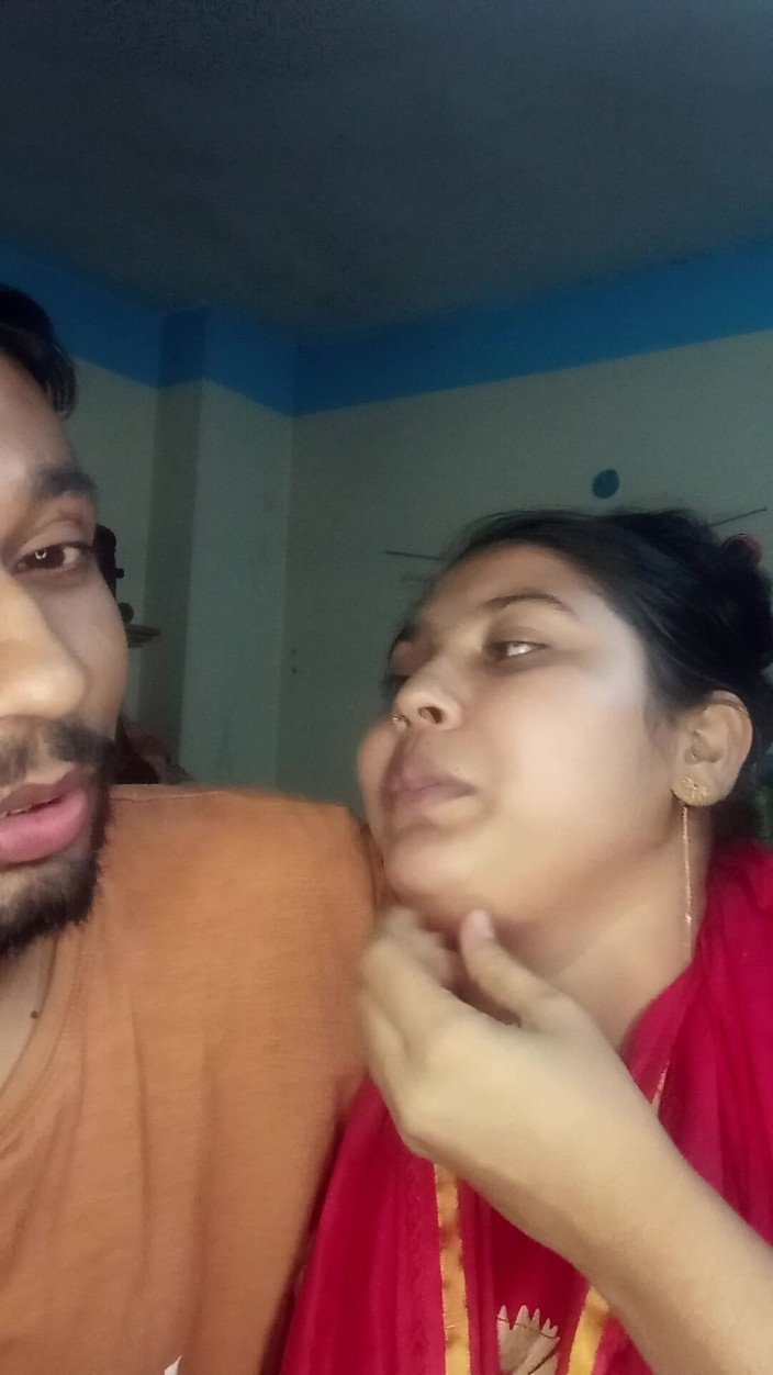 Desi Video BD: Kolkata: en man påstås ha blivit av sin hyresvärd i...