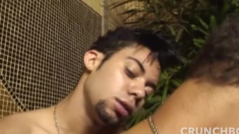 Fucked bareback for the first time: pool men sundar laatini