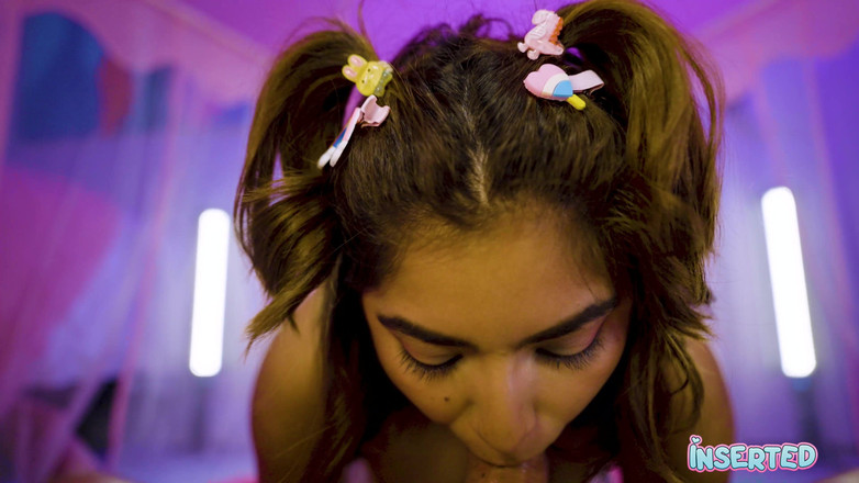 Inserted: Włożone leszczyna serce w kształcie krzewu