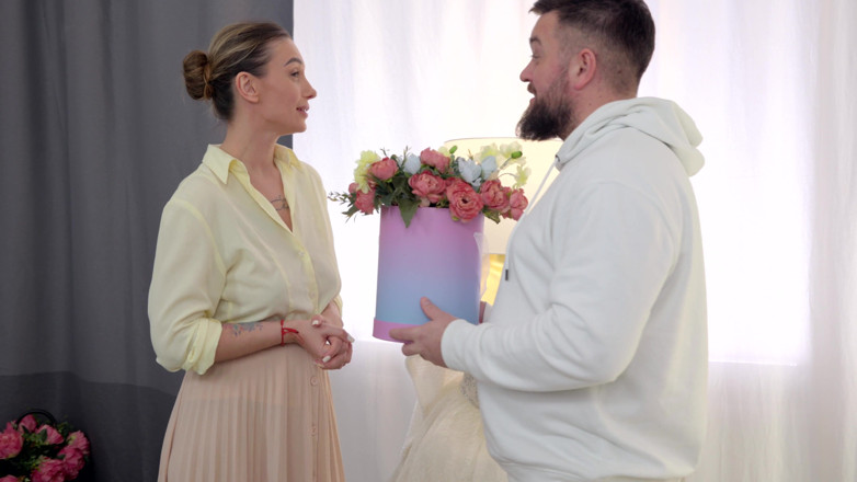 Mary Frost: Sucked off a Flower Buyer and Got a Squirt Afterwards