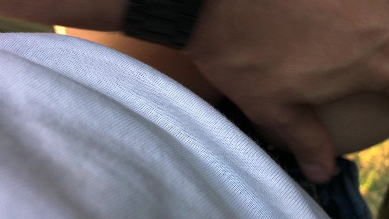 Myredfoxgirl: 情人从偷窥的眼睛中被带到森林里，性交很好