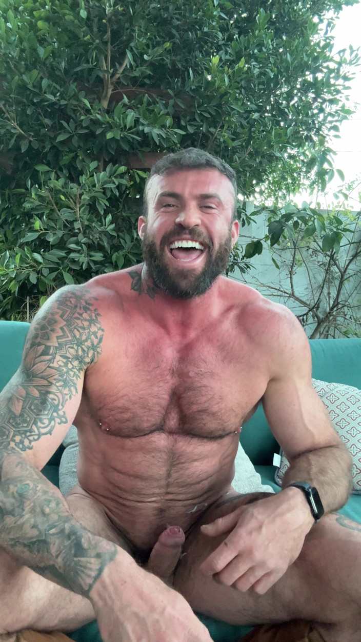 HugeAjax: Big Guy Masturbates and Cums Outside