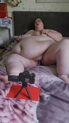 SSBBWLadyBrads: SSBBW 보지 플레이와 오르가즘 1부
