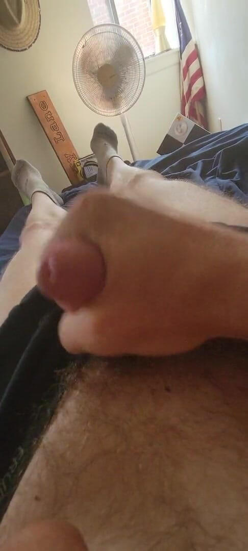 Fseanb: 被一个直男自慰...