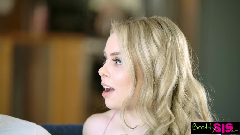 BrattySis: Stepsisters new vibrator