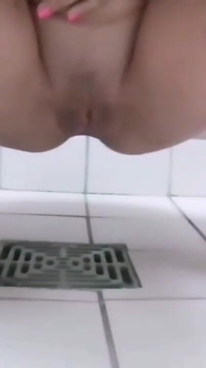 My 2nd ever made pee compilation (BeautifulGoldenBabe)