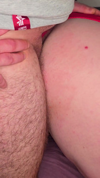 Musiałem Rozszerzać Odbyt, Aby Po Raz Pierwszy Móc Włożyć Duży Penis - Macocha