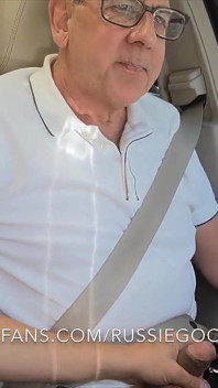 Sucking Big Dick Stepdaddy Jay Taylor in Car and Park