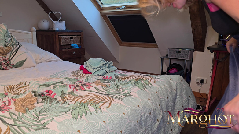 Sexymarghot: Duetto vaginale con mio figliastro, lo succhio, gli lecco il...