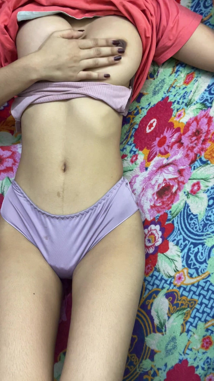 Wicked Aryan: 浪漫的热辣 - 半露的脸，深阴道舔和色情屁股张开